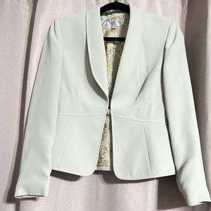 Tahari mint green skirt suit